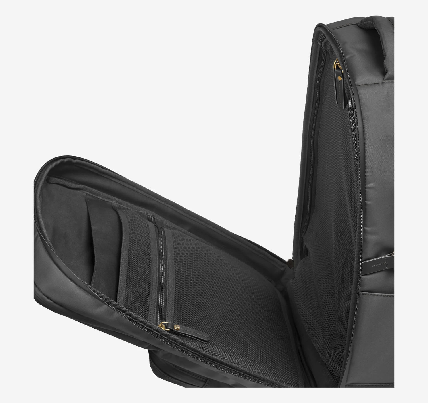 Hudson Waterproof Travel Backpack 5 Hudson Waterproof Travel Backpack - Image 3